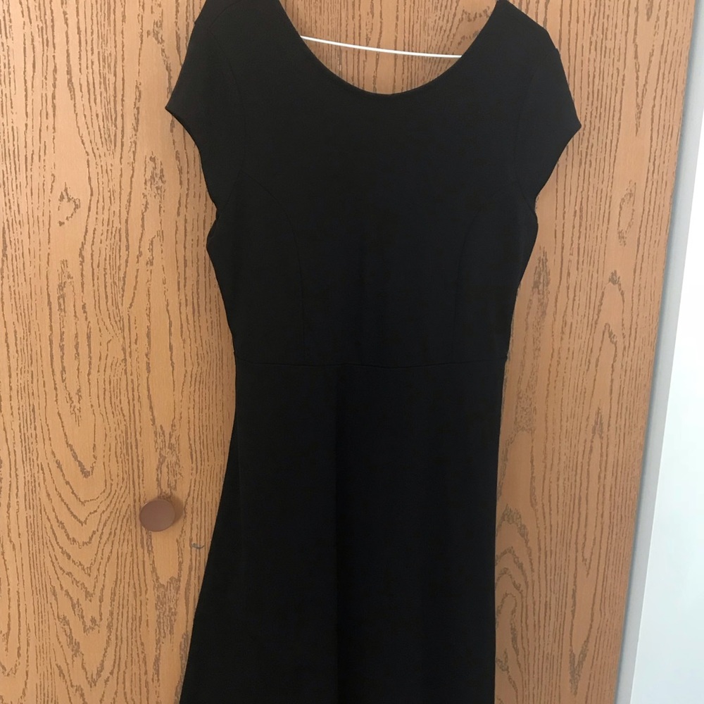 Black cotton dress